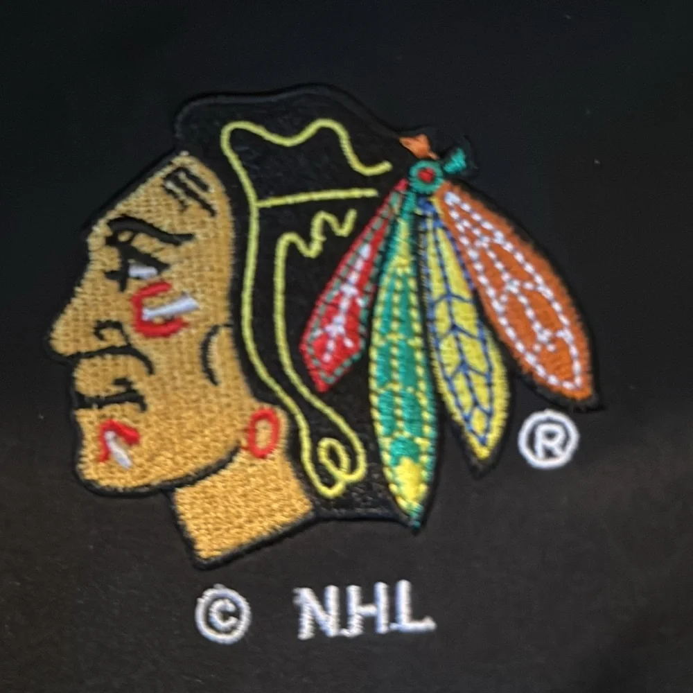 NHL Blackhawks Men’s Black Jacket with Fleece lined Medium Water Resistant